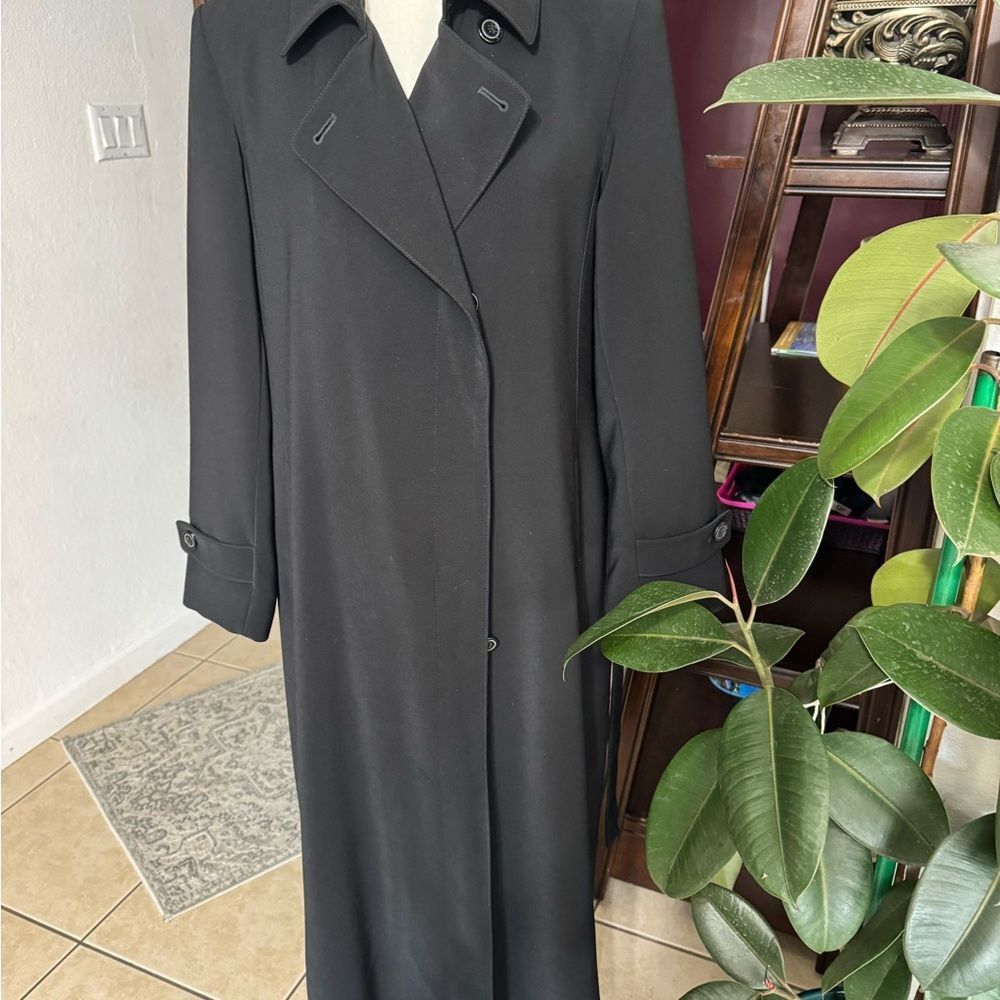 Gallery Black Coat with Subtle Shine